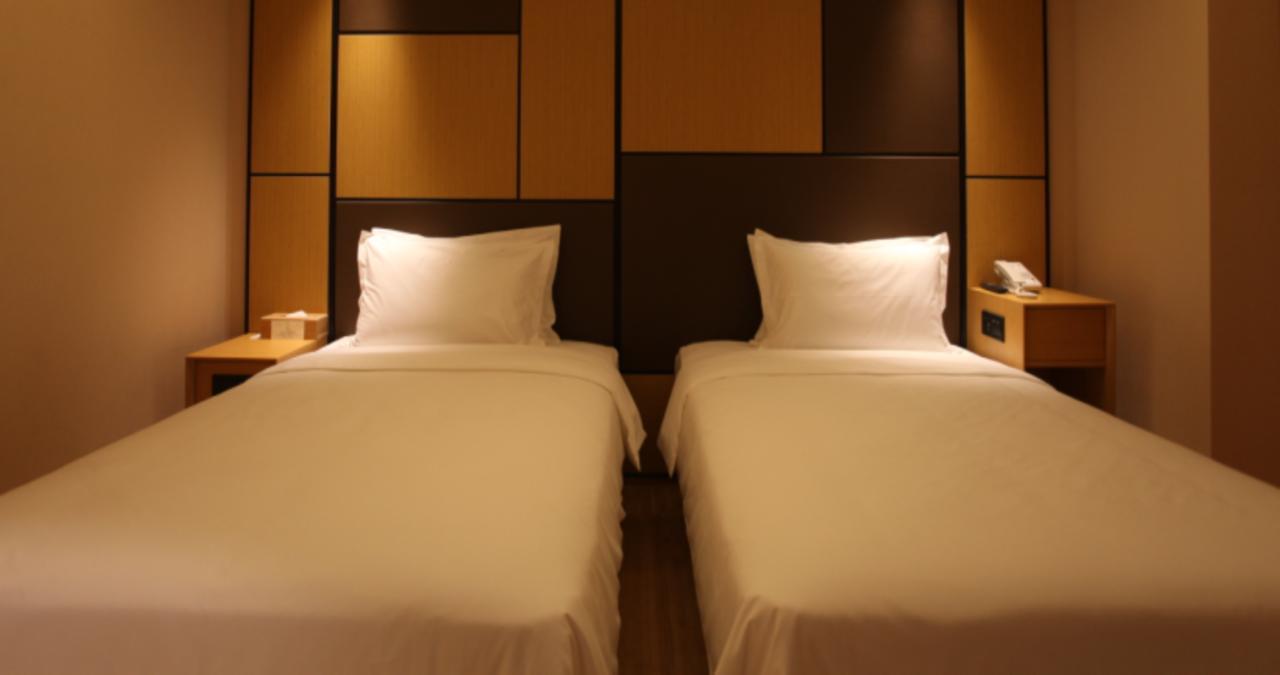 Ji Hotel Shanghai Kangqiao Xiuyan Road Exteriör bild